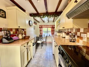 Breakfast Kitchen- click for photo gallery